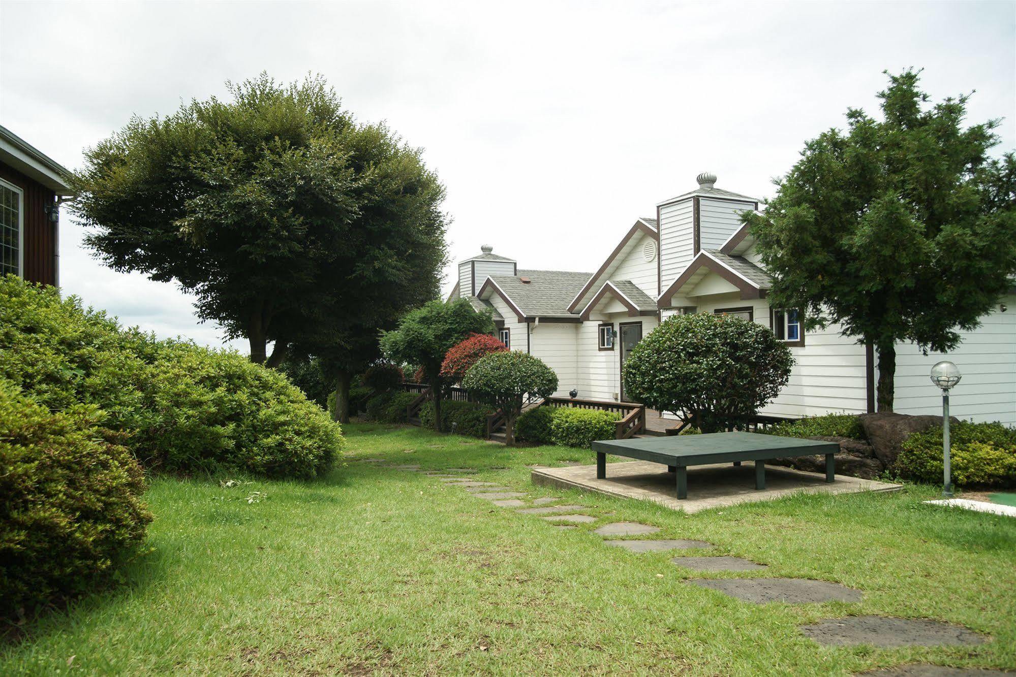 Uts Village Jeju by Eksteriør bilde